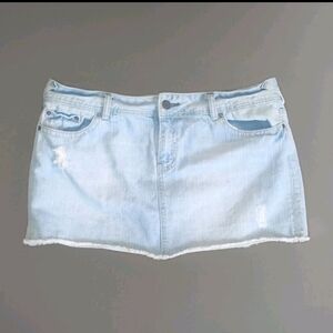 Forever 21 Denim Mini Skirt Light Wash Boho Y2K Festival Retro Size 18 (37x13)